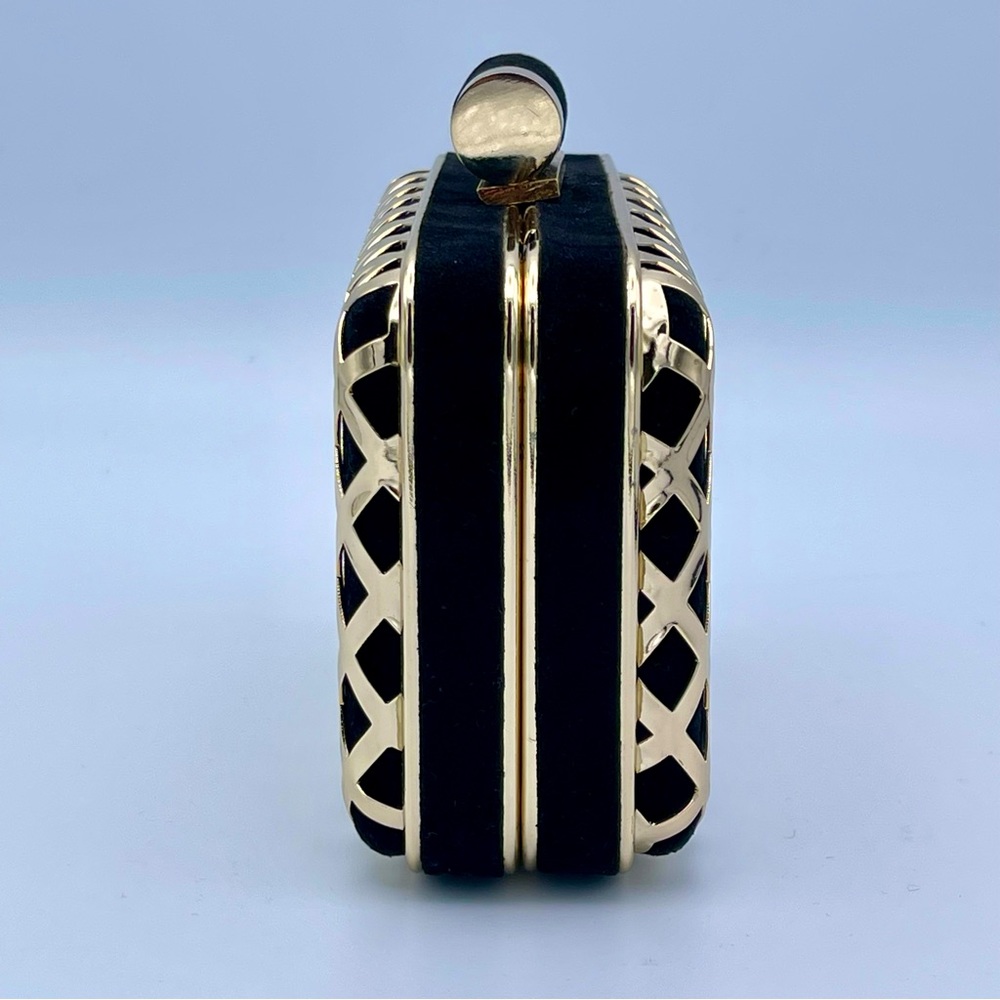 SHIRALEAH 🖤 NWT ‘Jean Minaudiere’ Black & Gold Evening Clutch - Picture 3 of 13